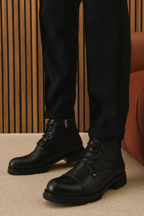 Hakiki Deri Erkek Bot Siyah