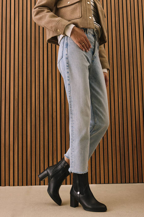 Hakiki Deri Kadın Bot Siyah