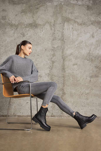 Ziya - Hakiki Deri Kadın Bot Siyah (1) Ziya - Hakiki Deri Kadın Bot Siyah (1)