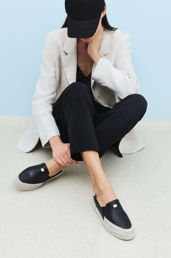 Ziya - Hakiki Deri Kadın Günlük Ayakkabı Siyah (1) Ziya - Hakiki Deri Kadın Günlük Ayakkabı Siyah (1)