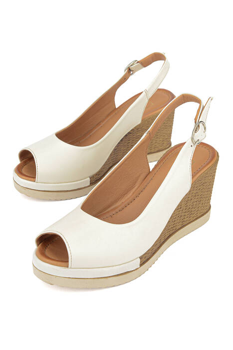 Hakiki Deri Kadın Sandalet Bej