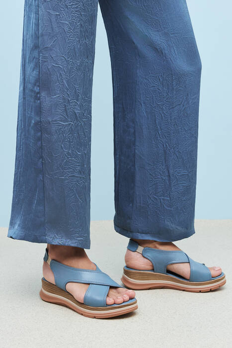 Hakiki Deri Kadın Sandalet Mavi