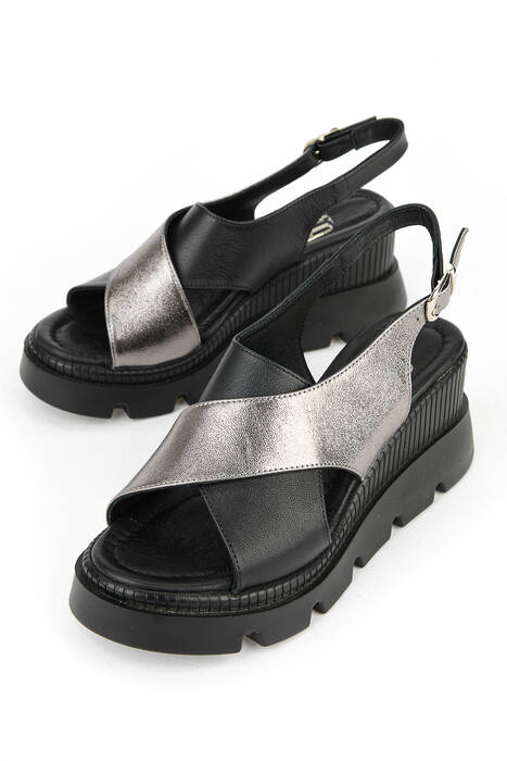 Hakiki Deri Kadın Sandalet Siyah