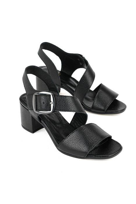 Hakiki Deri Kadın Sandalet Siyah