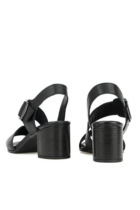 Hakiki Deri Kadın Sandalet Siyah