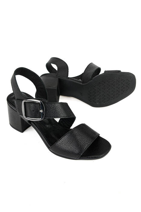 Hakiki Deri Kadın Sandalet Siyah