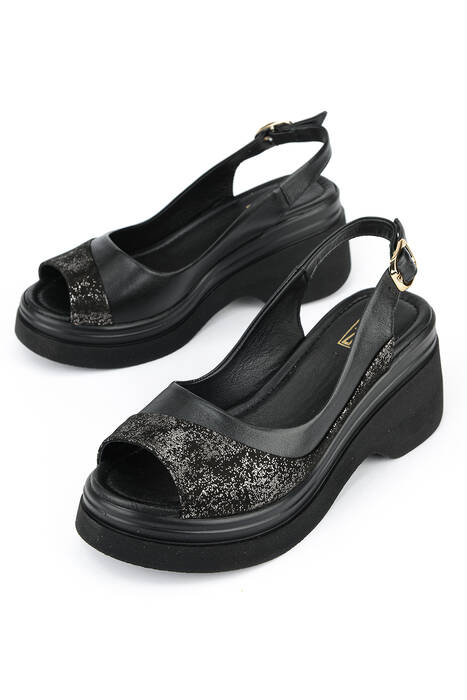 Hakiki Deri Kadın Sandalet Siyah