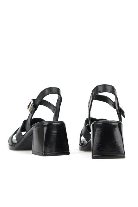 Hakiki Deri Kadın Sandalet Siyah