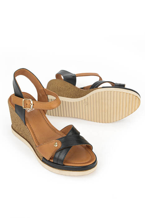 Hakiki Deri Kadın Sandalet Siyah