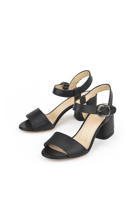 Hakiki Deri Kadın Sandalet Siyah