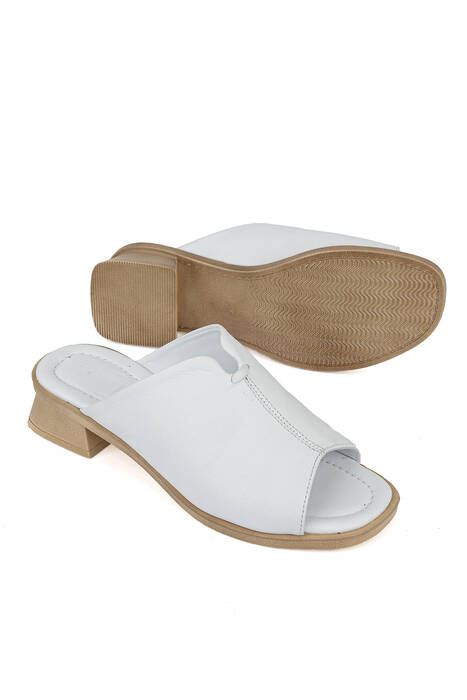 Hakiki Deri Kadın Terlik Beyaz