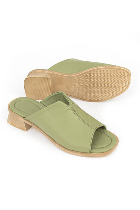 Hakiki Deri Kadın Terlik Yeşil