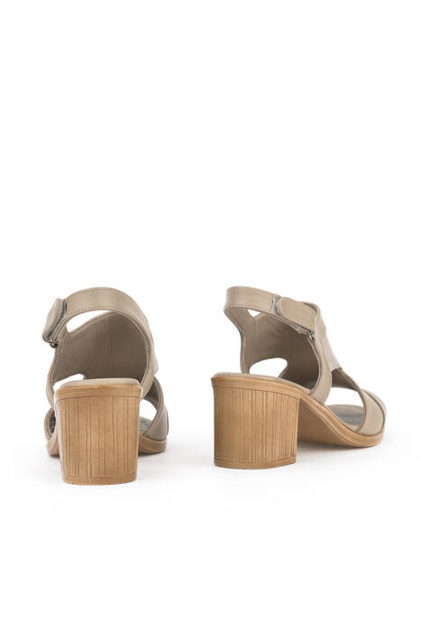 Hakiki Deri Kadın Topuklu Ayakkabı Bej