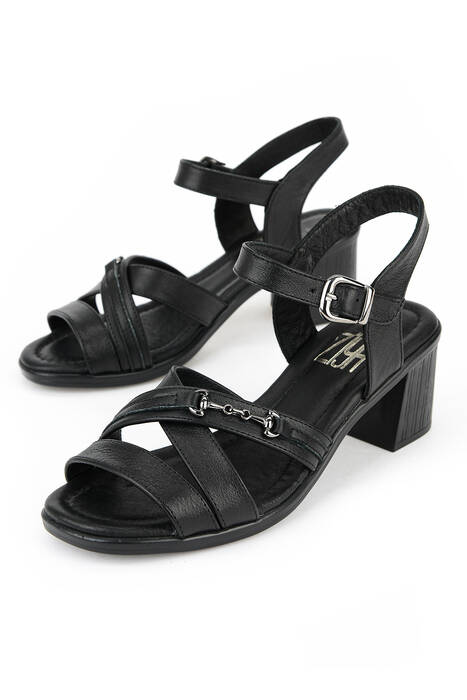 Hakiki Deri Kadın Topuklu Ayakkabı Siyah