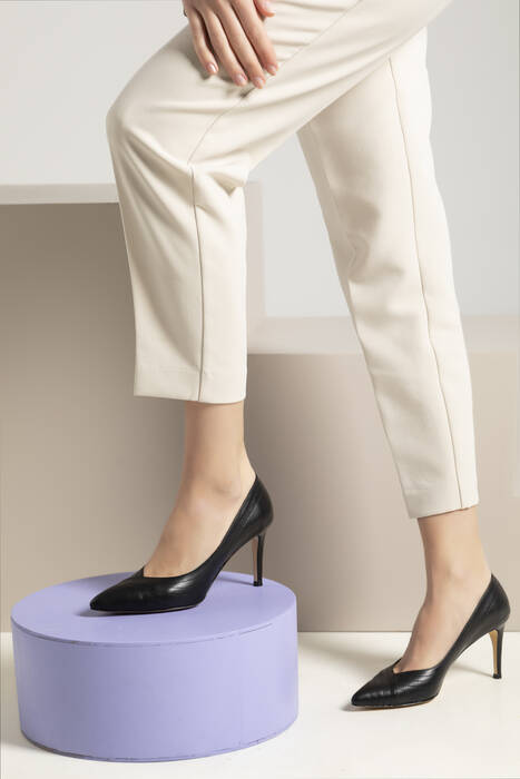 Hakiki Deri Kadın Topuklu Ayakkabı Siyah