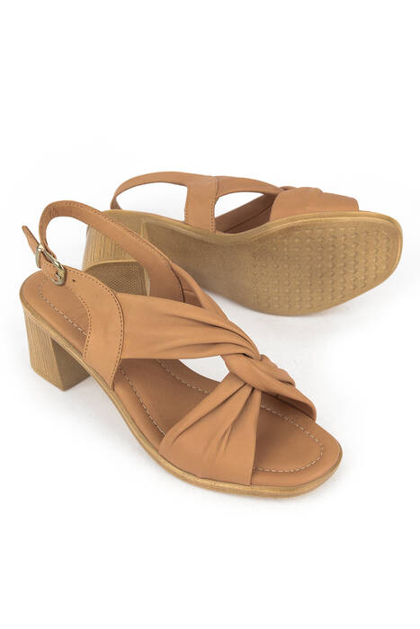 Hakiki Deri Kadın Topuklu Ayakkabı Taba