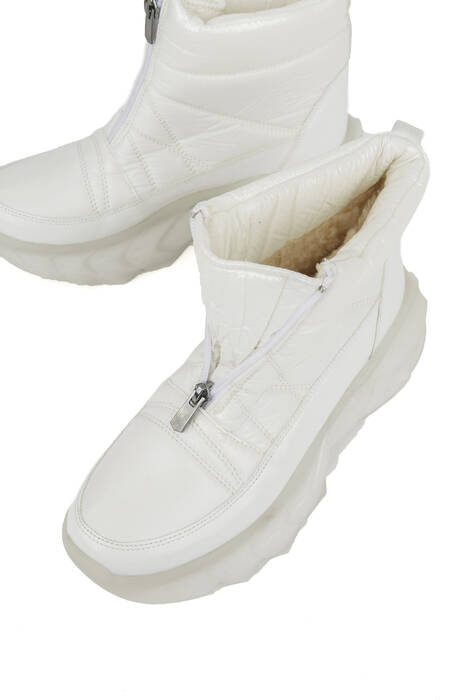 White Womens's Boots
