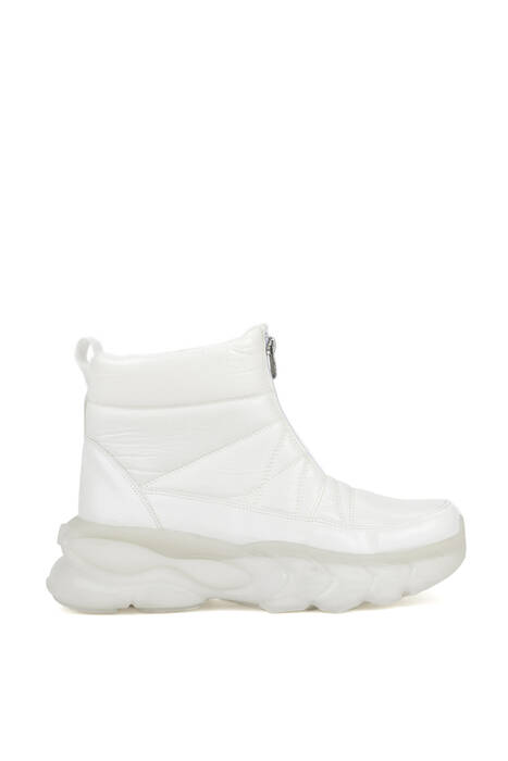 White Womens's Boots