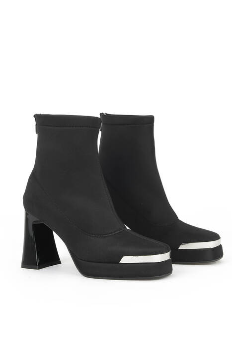 Kadın Bot Siyah