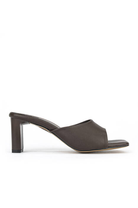 Kadın Terlik Kahverengi