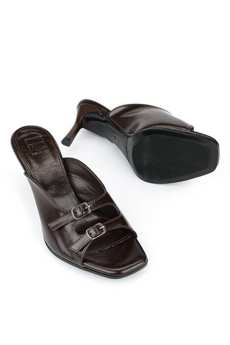 Kadın Terlik Kahverengi