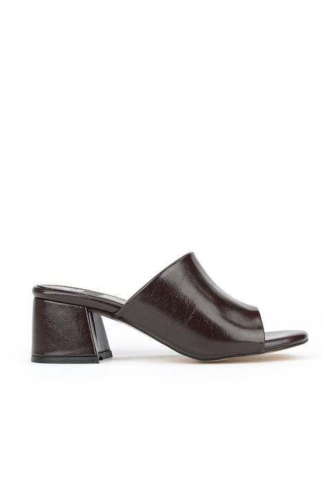 Kadın Terlik Kahverengi